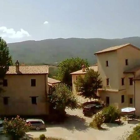 Agriturismo Il Covo Del Solengo Valtopina Exterior photo