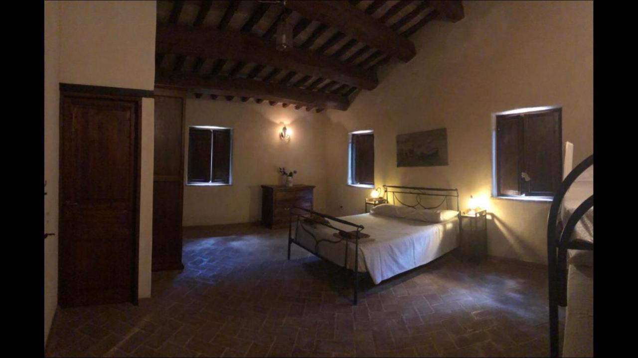 Agriturismo Il Covo Del Solengo Valtopina Exterior photo