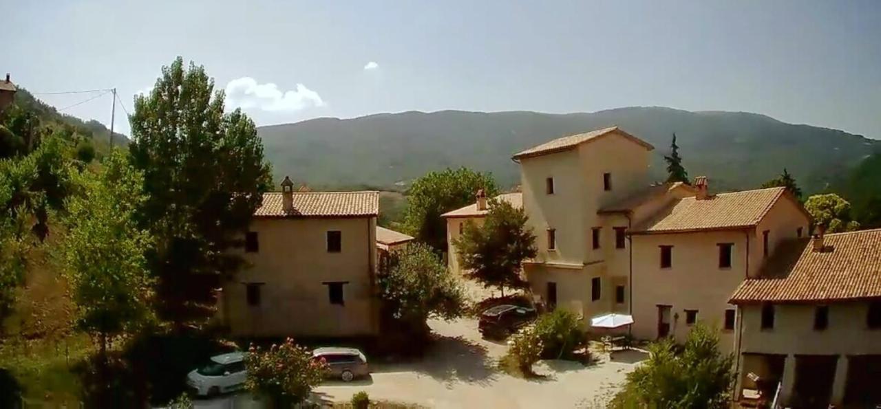 Agriturismo Il Covo Del Solengo Valtopina Exterior photo